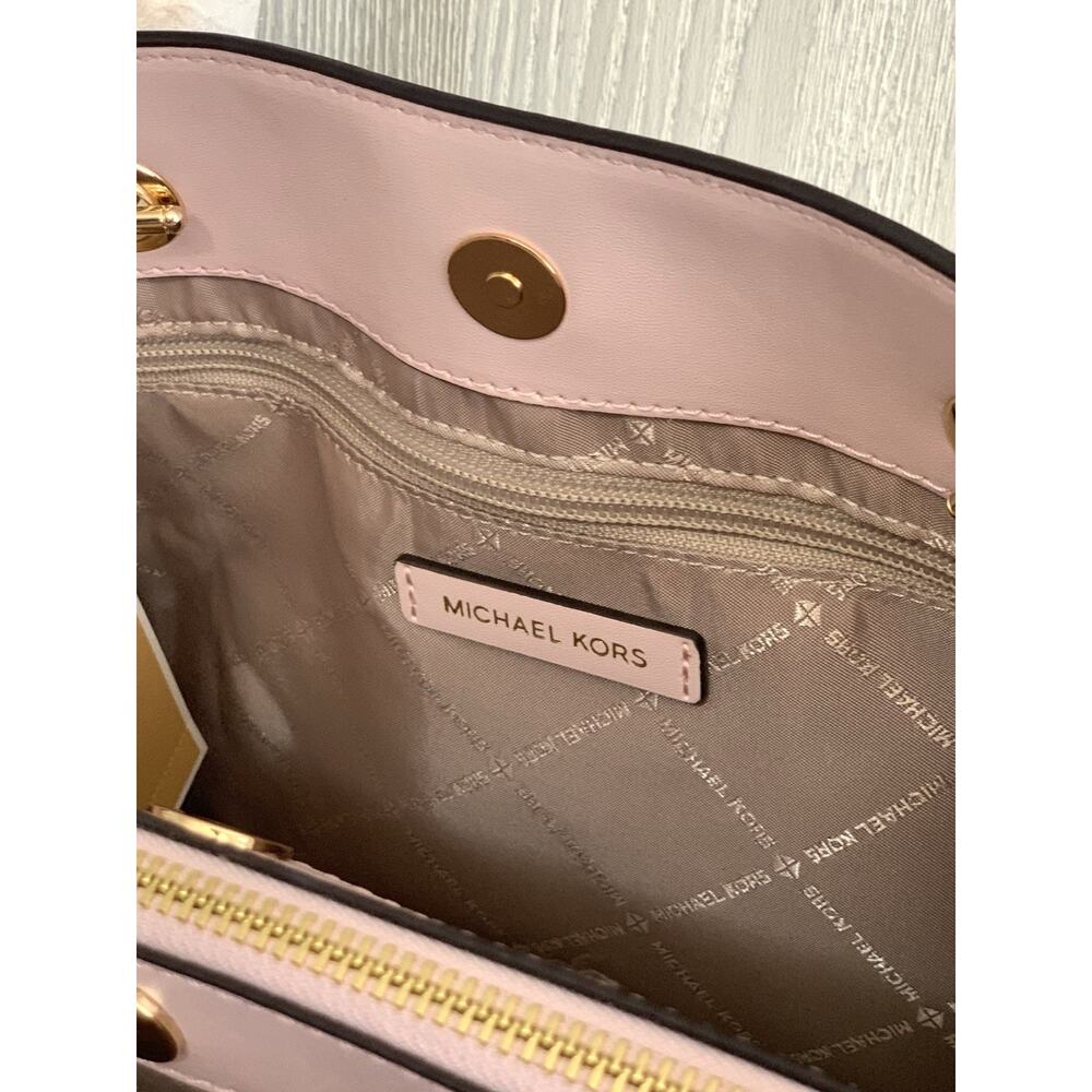 Michael Kors Teagan Large Logo Cream Powder Blush Long Drop Satchel NWT - Picture 8 of 10